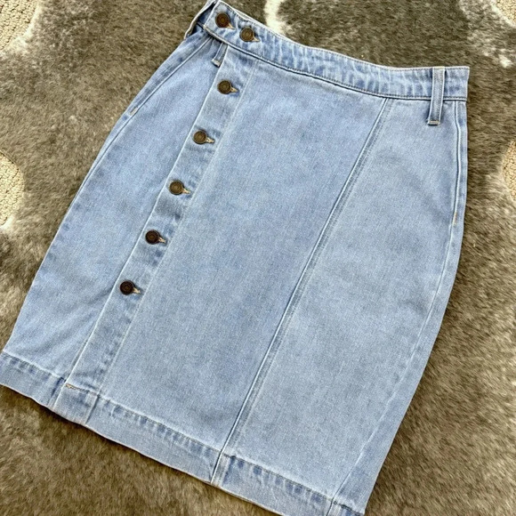 NWT Windsor Denim Button Front Skirt - Picture 3 of 12